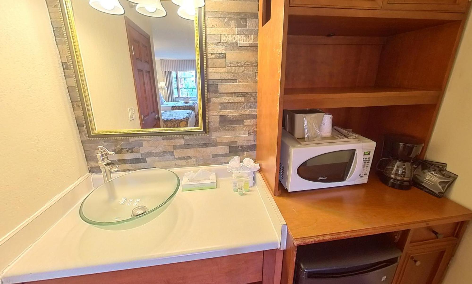 Arbors At Island Landing & Hotel 3*