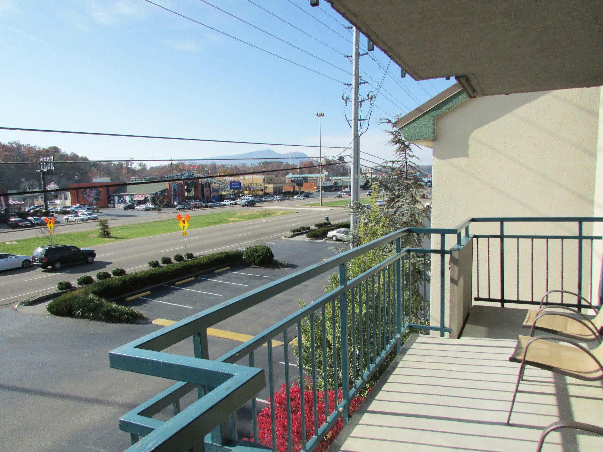Hotel Arbors At Island Landing & Pigeon Forge