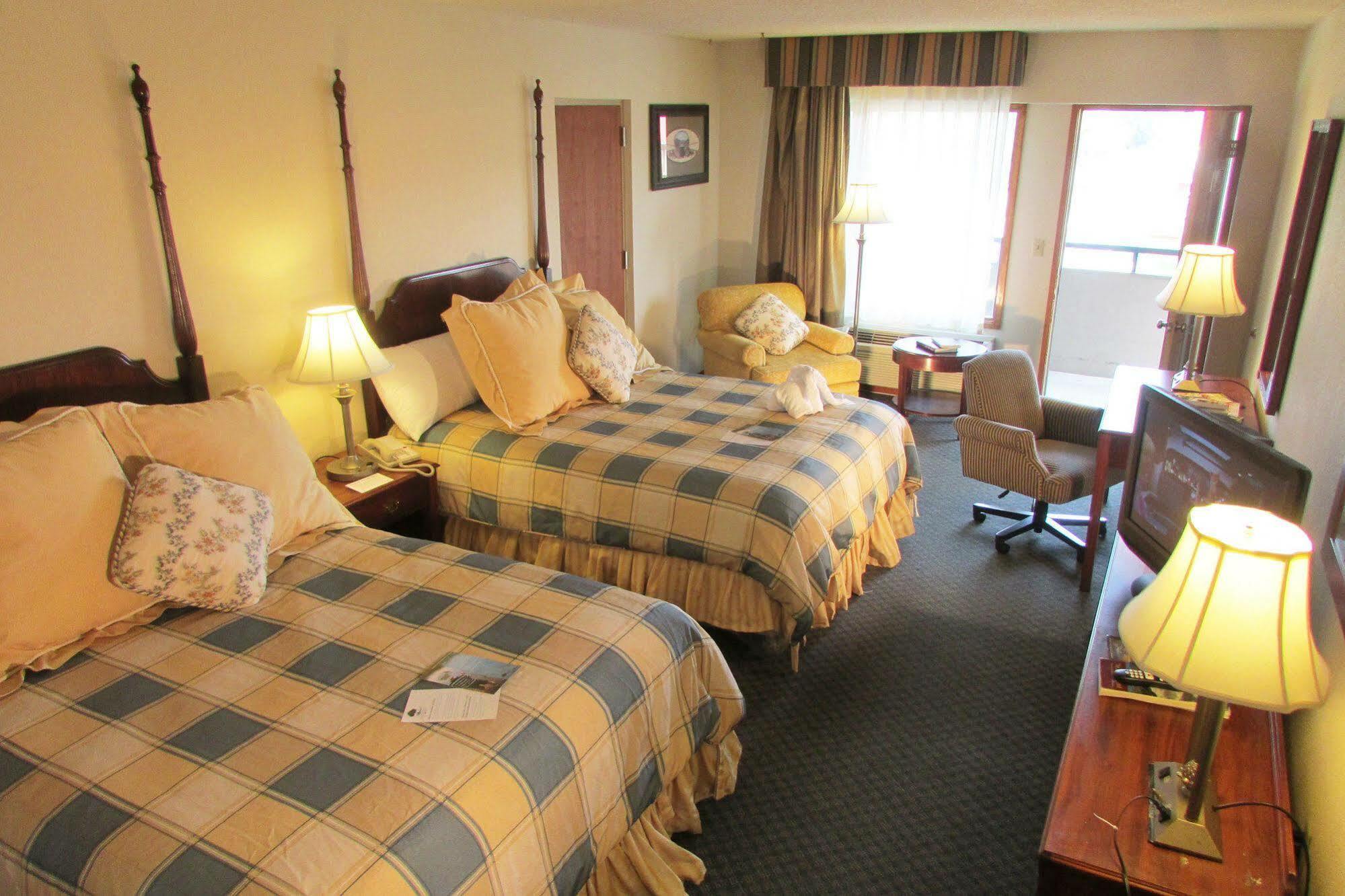 Arbors At Island Landing & Pigeon Forge
