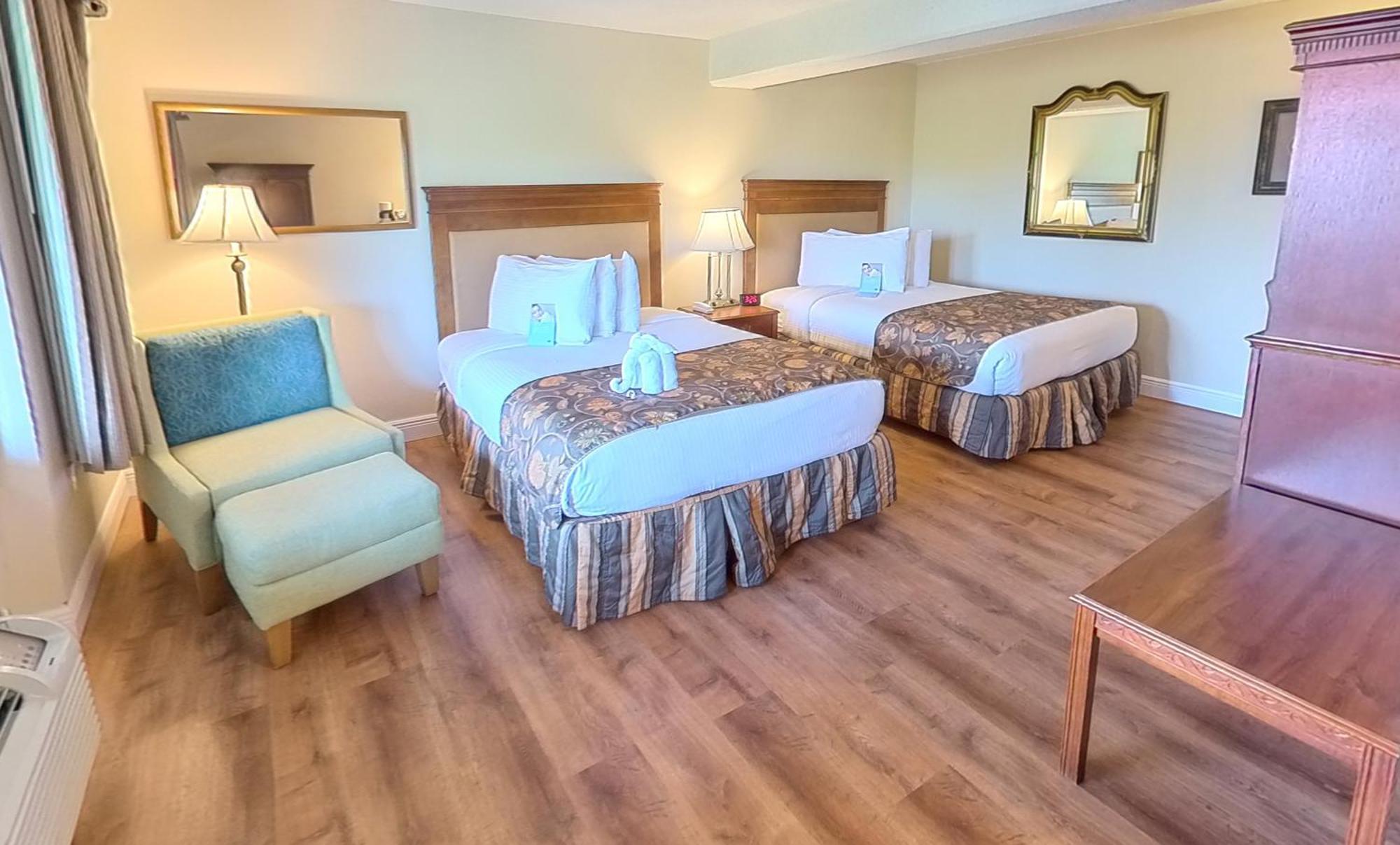 Hotel Arbors At Island Landing & 3*