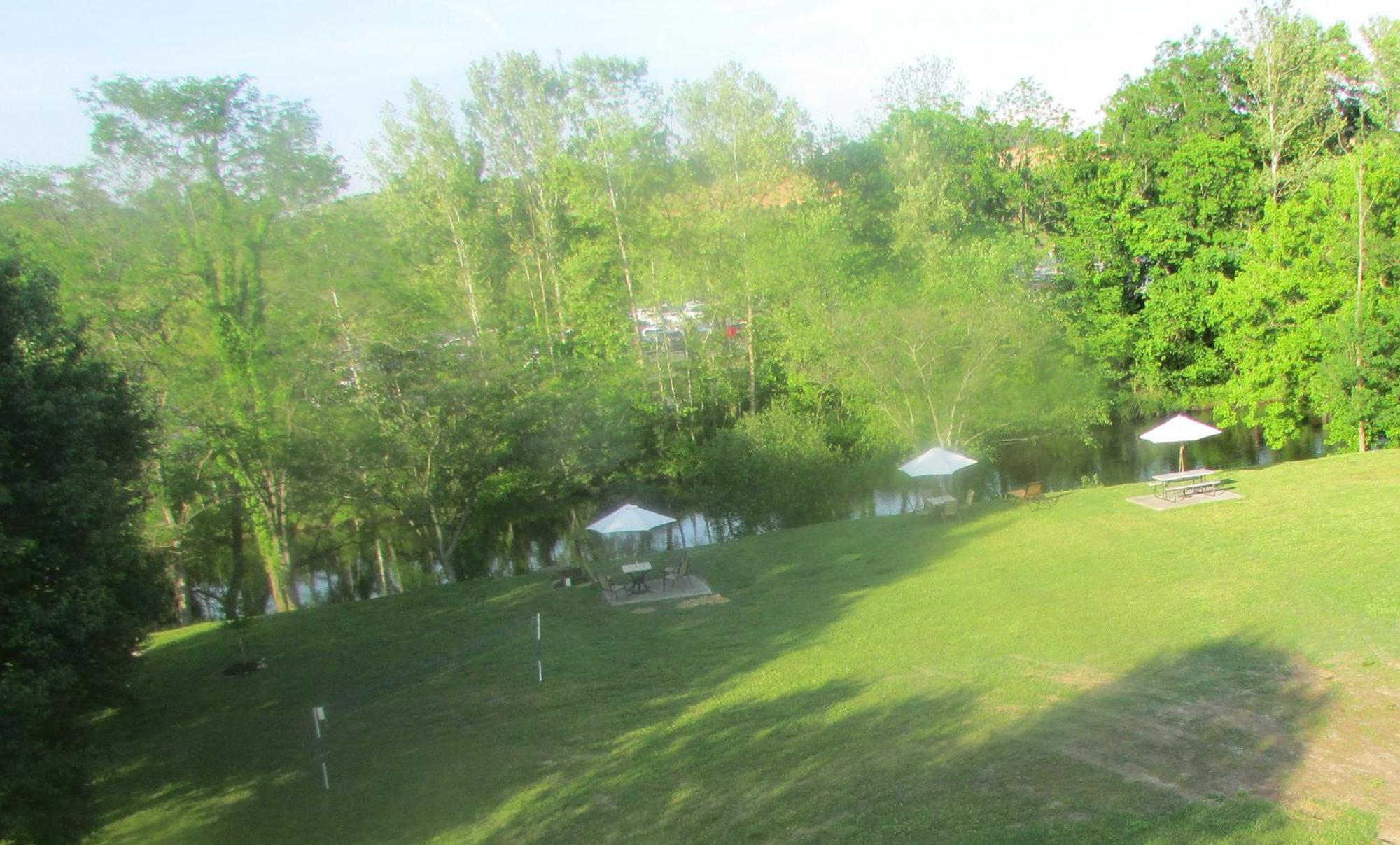 Arbors At Island Landing & Hotel Pigeon Forge